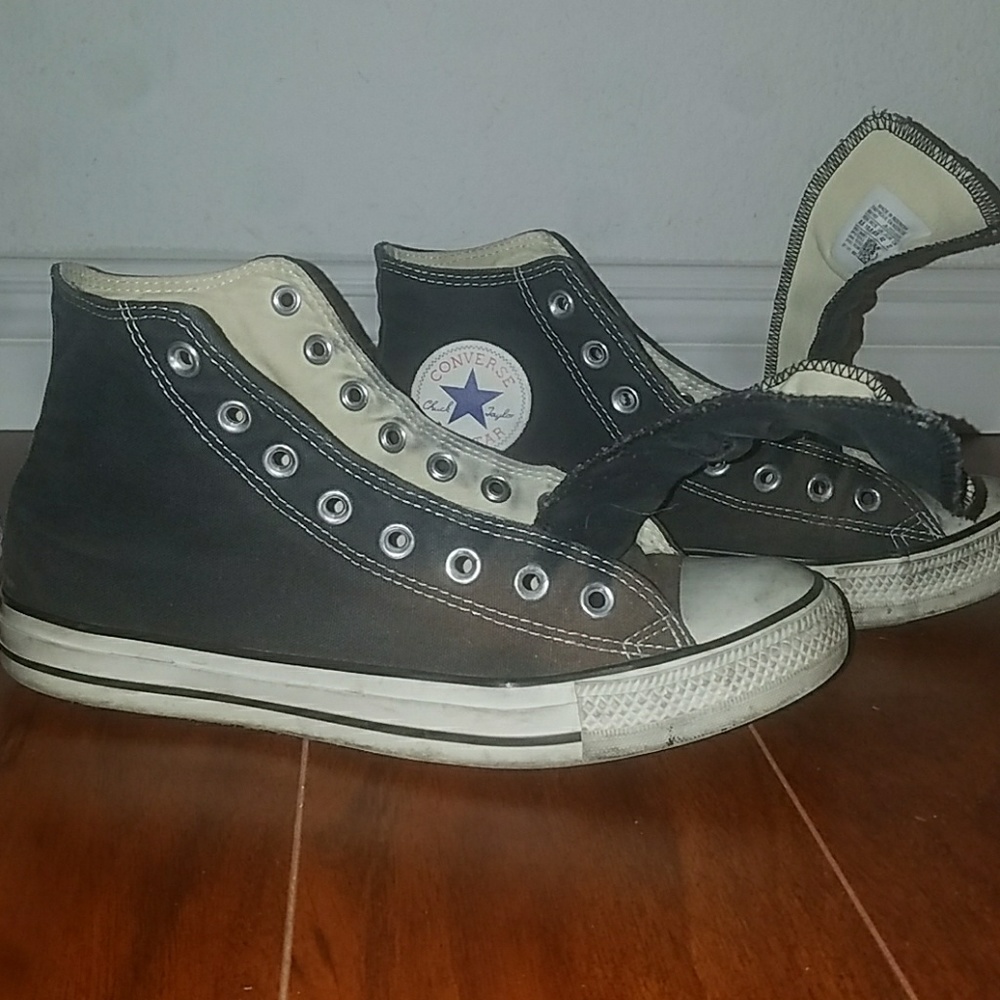 Converse size 8.5 mens